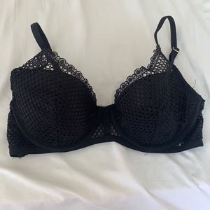 Victoria’s Secret Bra 34C